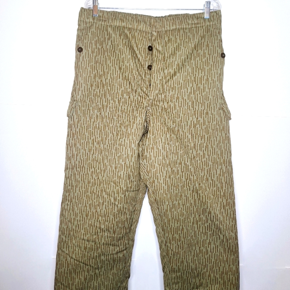 East Germany DDR Steichtarn Army winter insulated surplus combats. Size med/smal